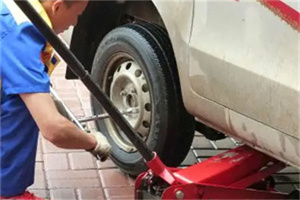 天峨附近拖车24小时服务热线电话